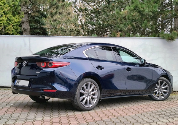 Mazda 3 cena 84900 przebieg: 82300, rok produkcji 2019 z Piaseczno małe 79